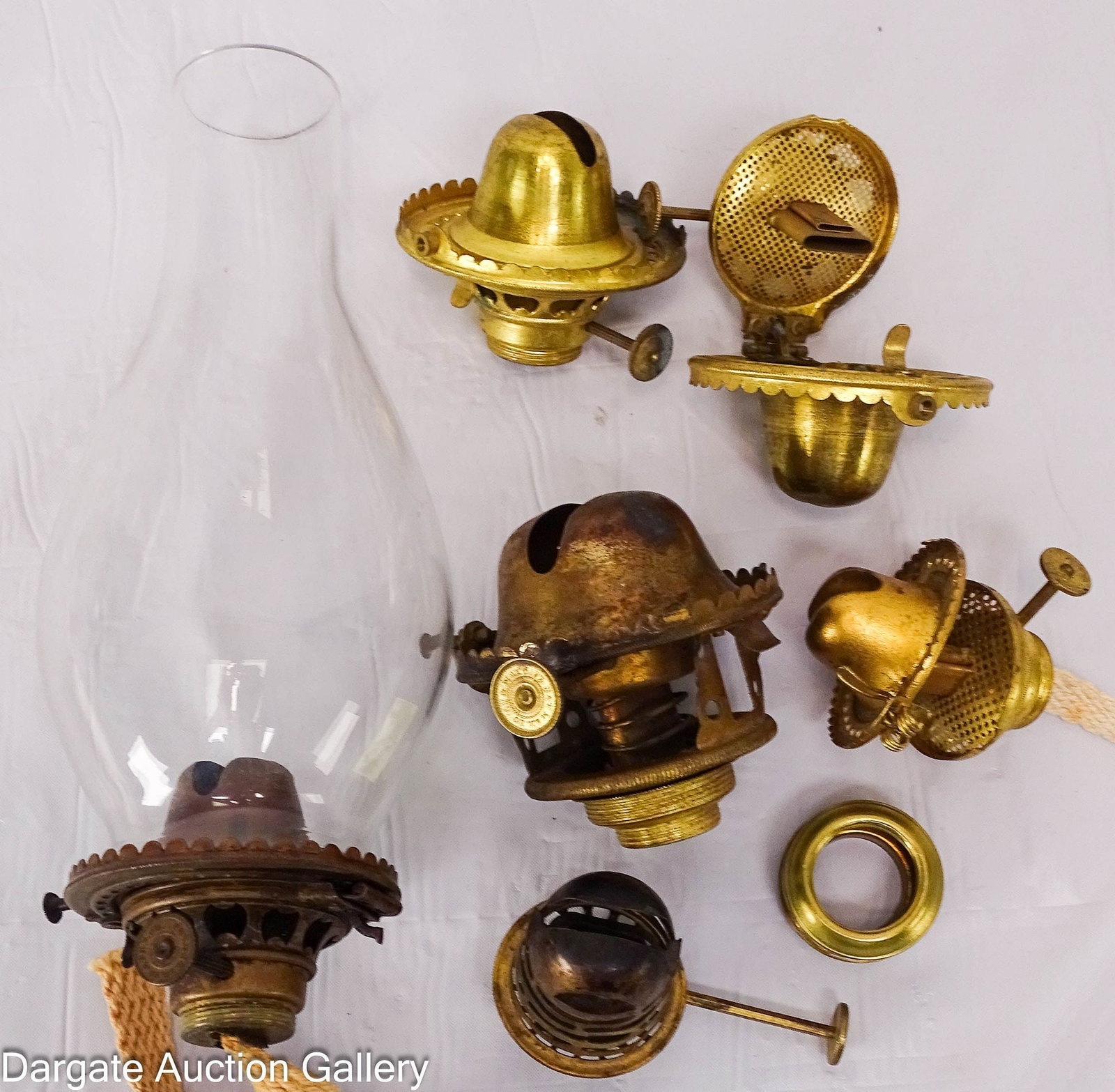 (6) ASSORTED ANTIQUE OIL LAMP BURNERS (1 of 13)