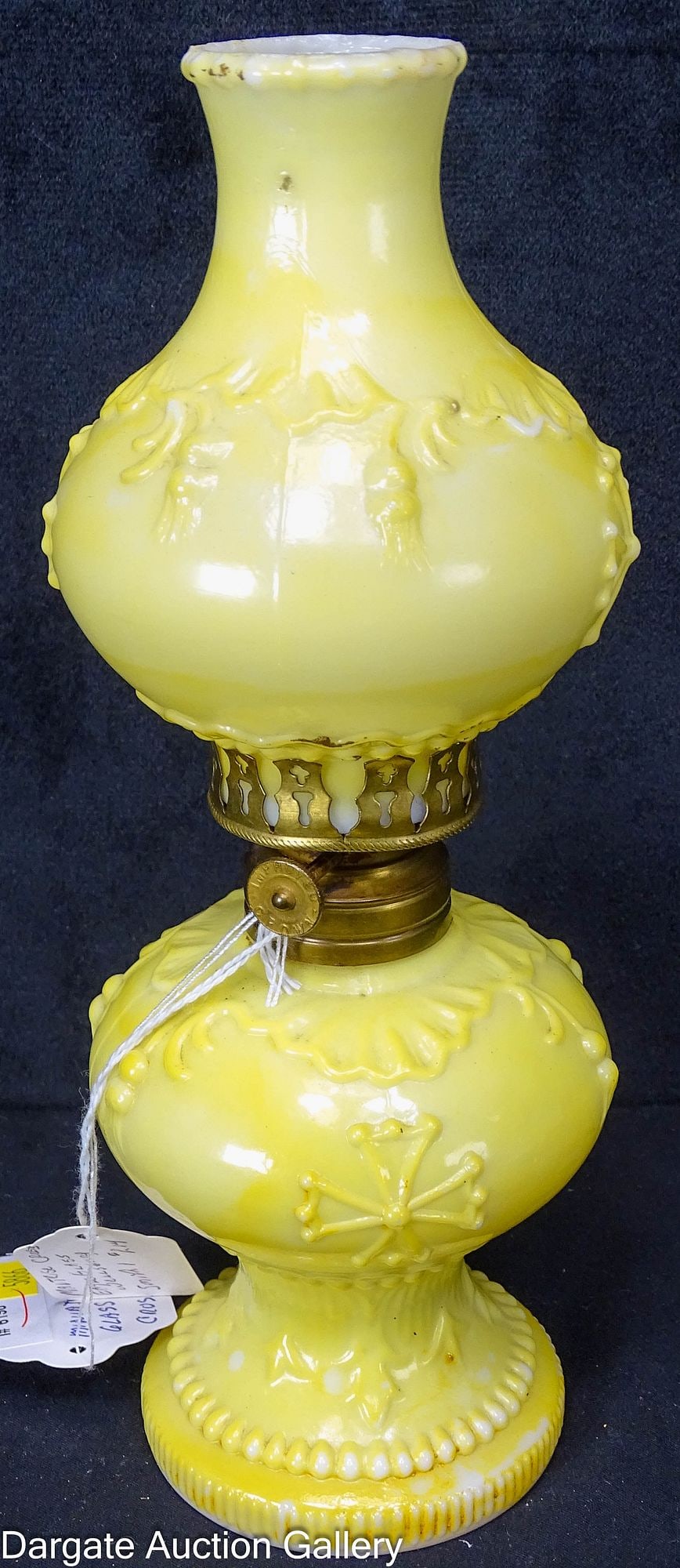 MINIATURE MILK GLASS LAMP MALTESE CROSS (1 of 5)