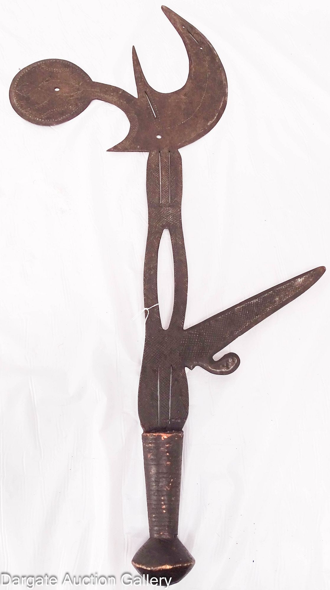 NGULU SWORD CEREMONIAL WEAPON (1 of 7)