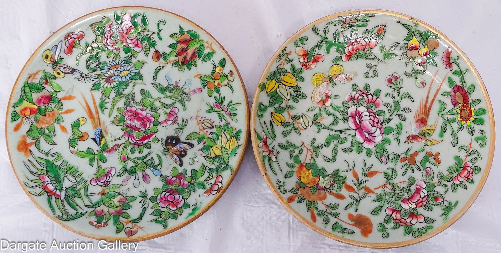 PAIR 7" FAMILLE ROSE PLATES (1 of 4)