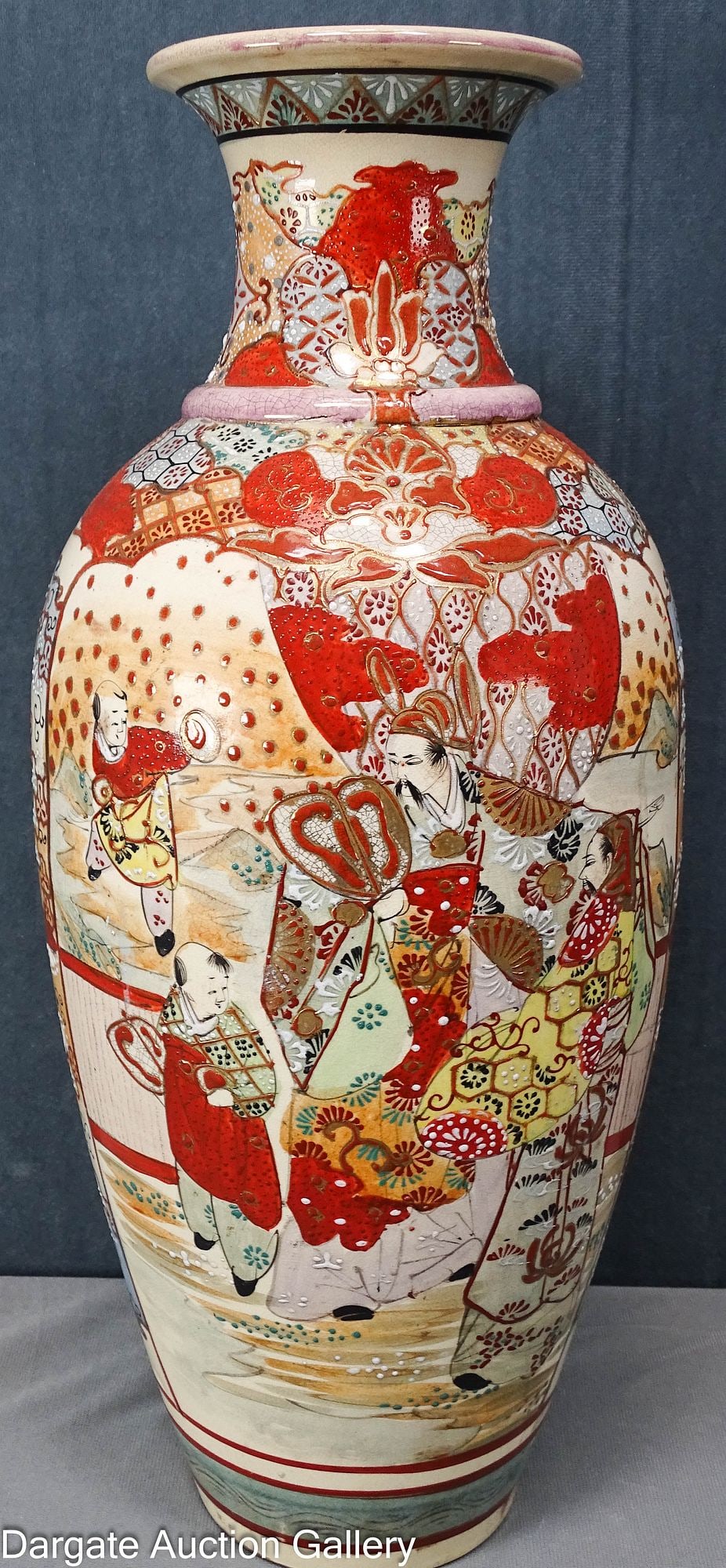 MEIJI PERIOD SATSUMA VASE (1 of 7)