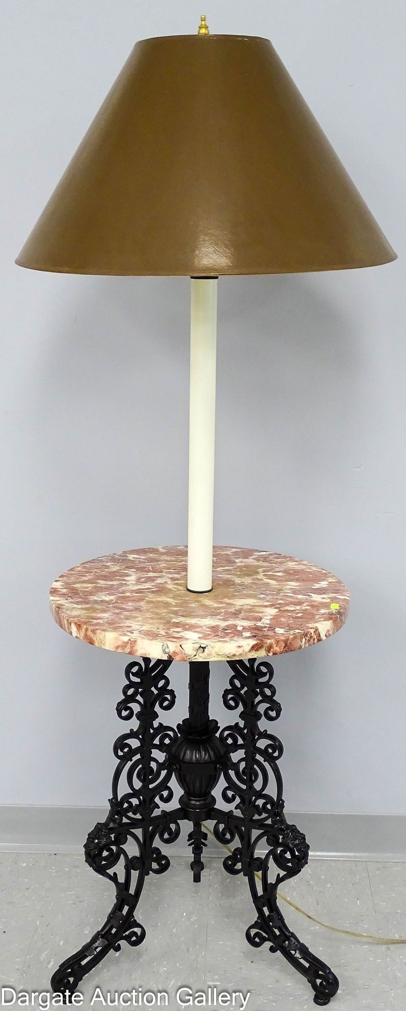 MODERN VICTORIAN STYLE MARBLE TOP LAMP TABLE (1 of 6)