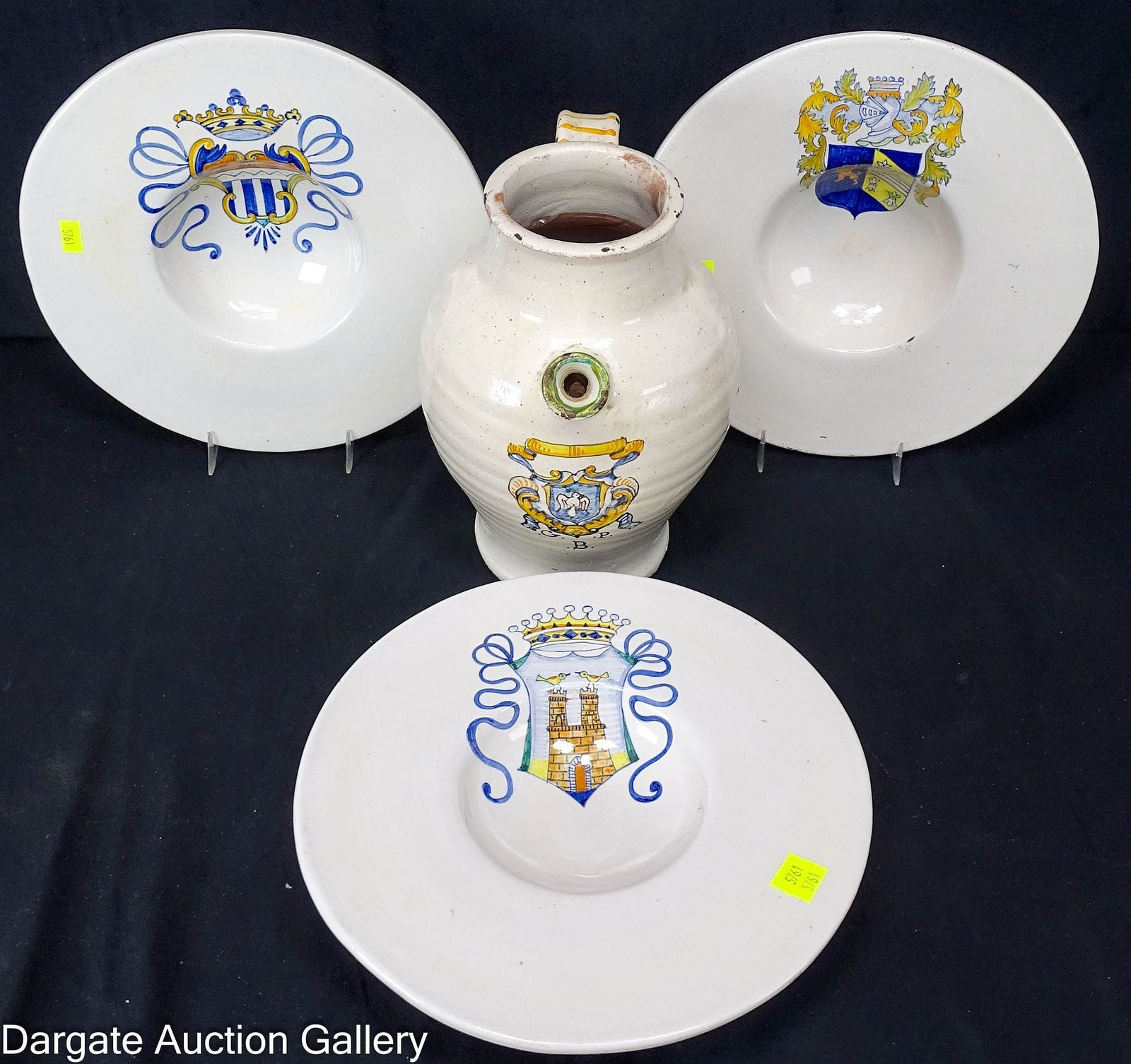 4pcs HAND PAINTED ARMORIAL ITALIAN POTTERY: Includes (3) wall mounted Deruta pottery bowls with armorial shields, two artist signed and marked Deruta, the other is blank; Also includes a venetian armorial style wing jug based on a 16th century 