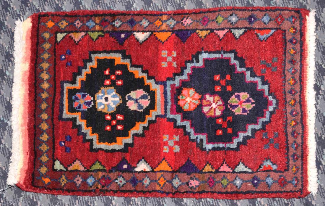 HAMADAN PERSIAN THROW RUG - Measures: 1'10'' x 2'3'' (1 of 2)