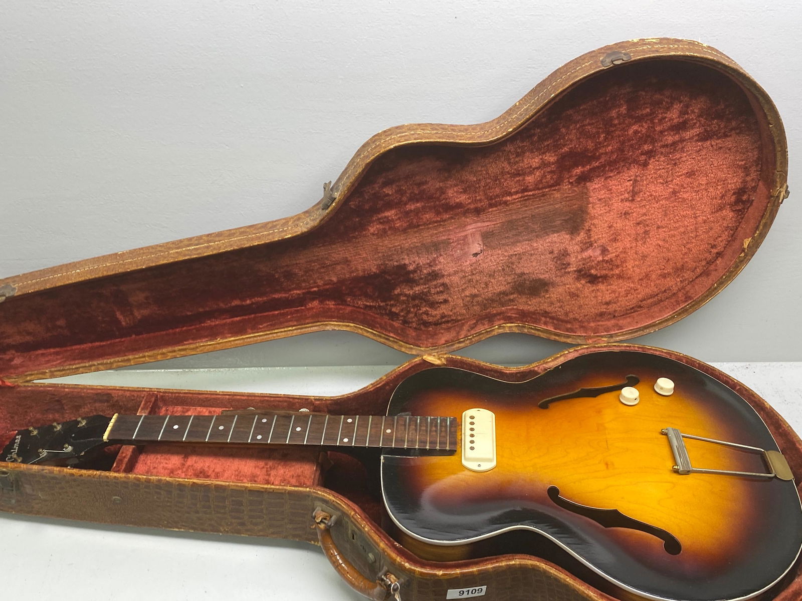 Chimes 1950s Archtop Guitar
