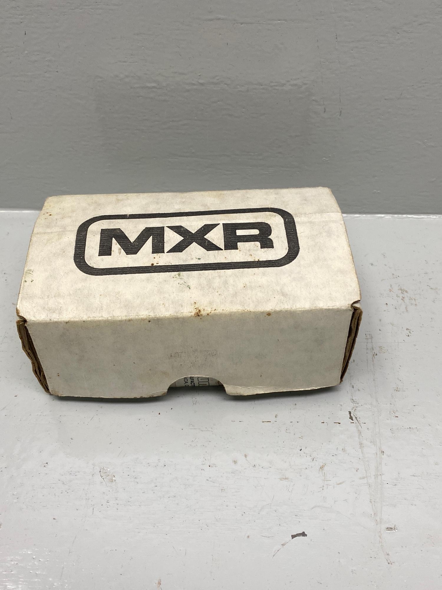 MXR 104 Distortion pedal in box (1 of 3)