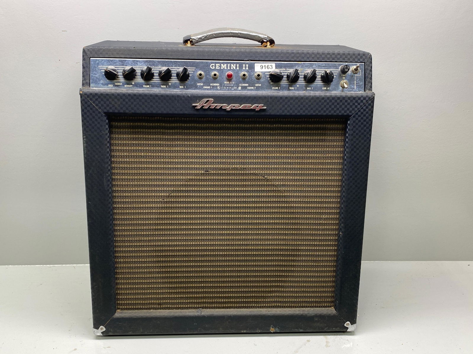 Vintage Gemini Ampeg II G-15 tube combo amp (1 of 20)