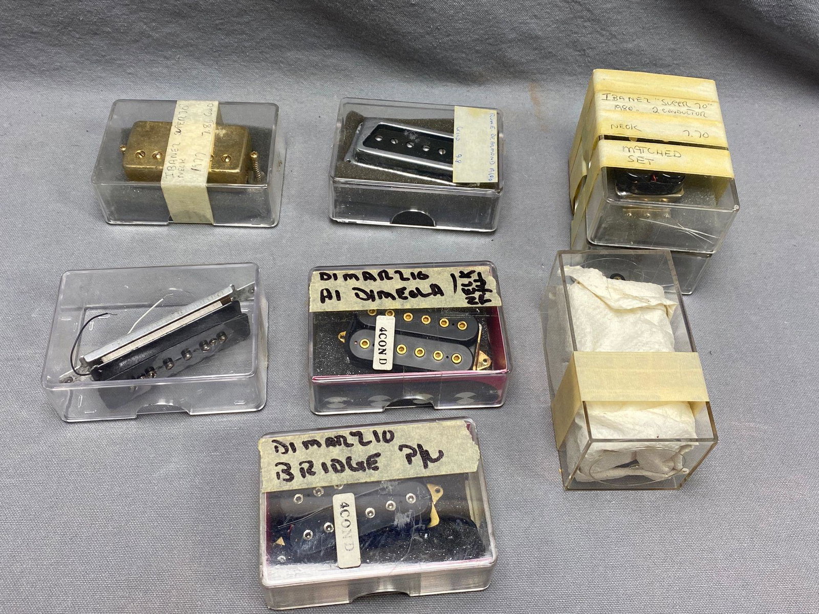 Lot 8 vintage guitar pickups Dimarzio, Ibanez etc. (1 of 8)