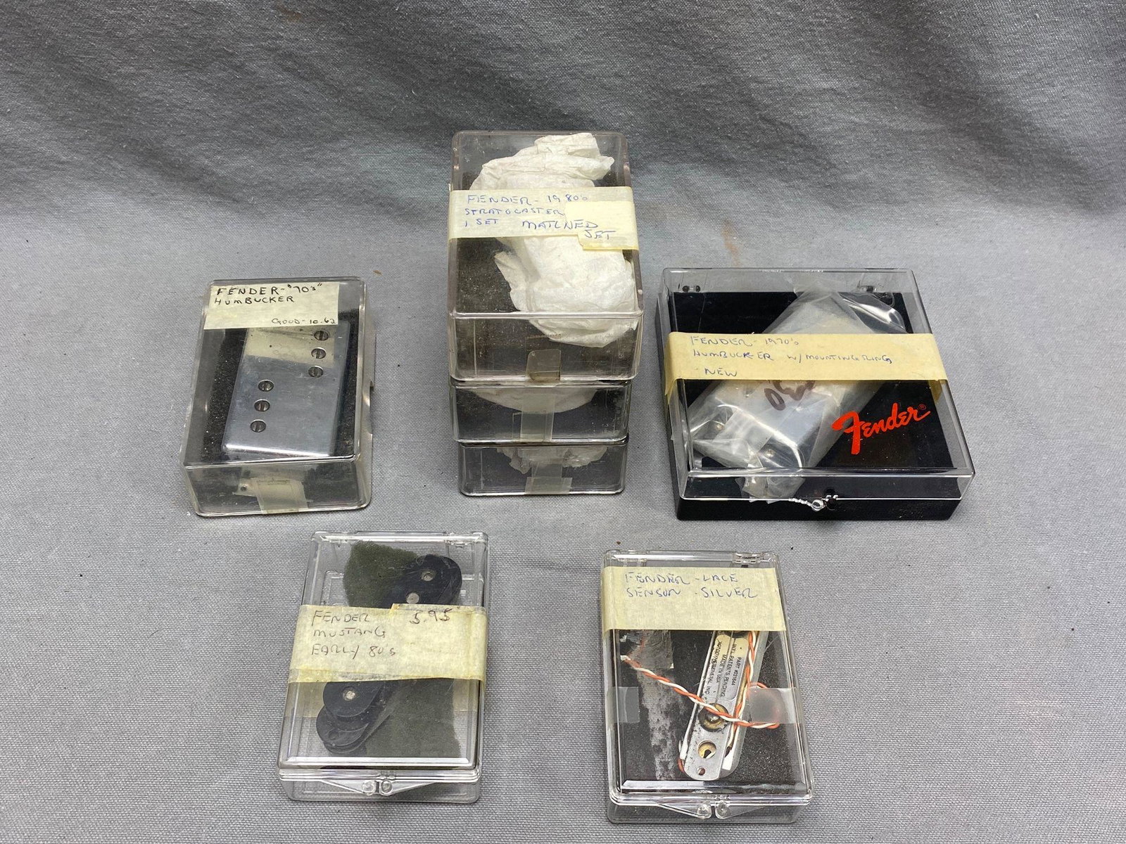 Lot 5 vintage Fender pickups/sets (1 of 6)