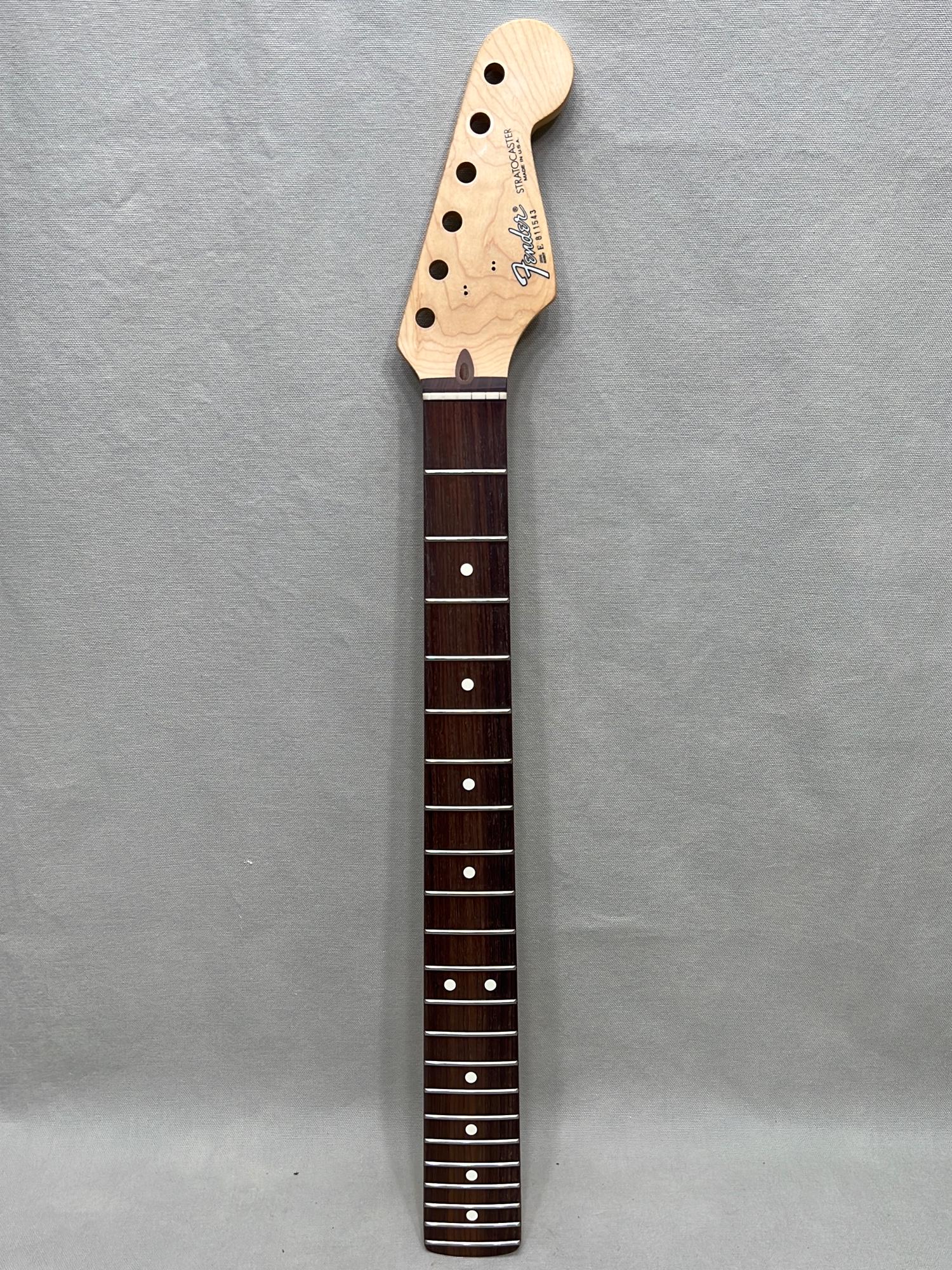 Fender strat neck (1 of 6)