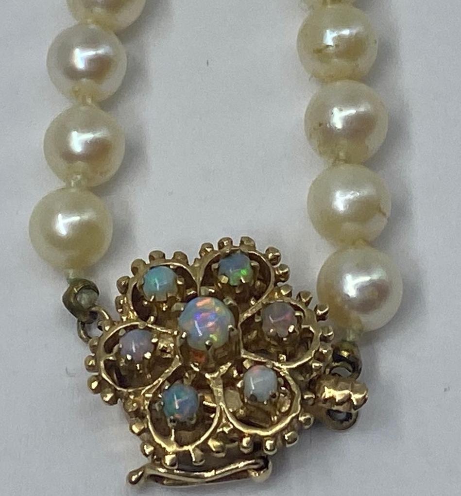 14kt Gold Opal & Pearl Clasp Pearl Necklace (1 of 3)