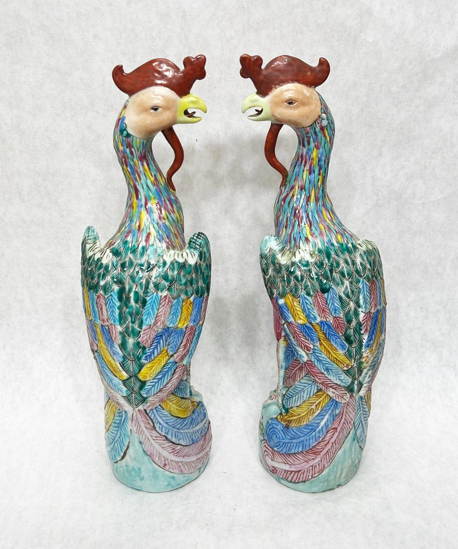Pair Chinese Export Porcelain Bird Figures (1 of 13)