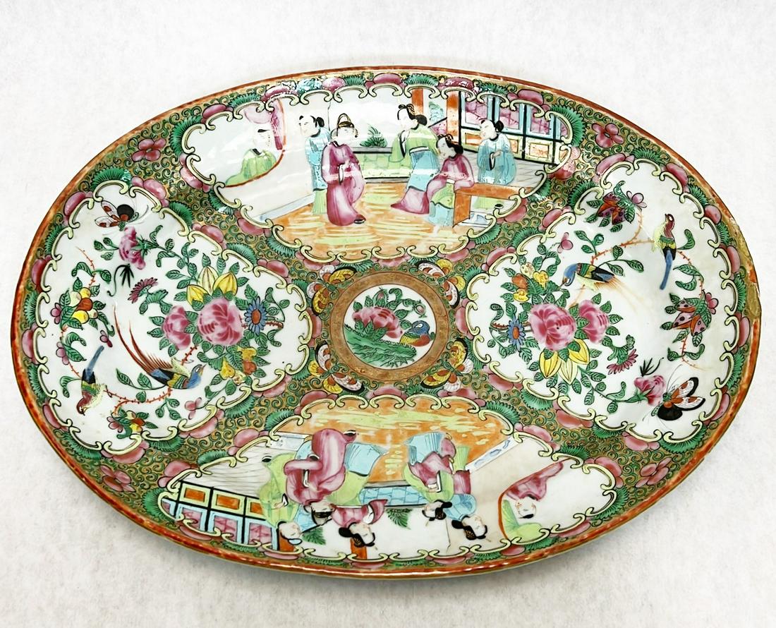 Chinese Export Rose Medallion Platter (1 of 7)