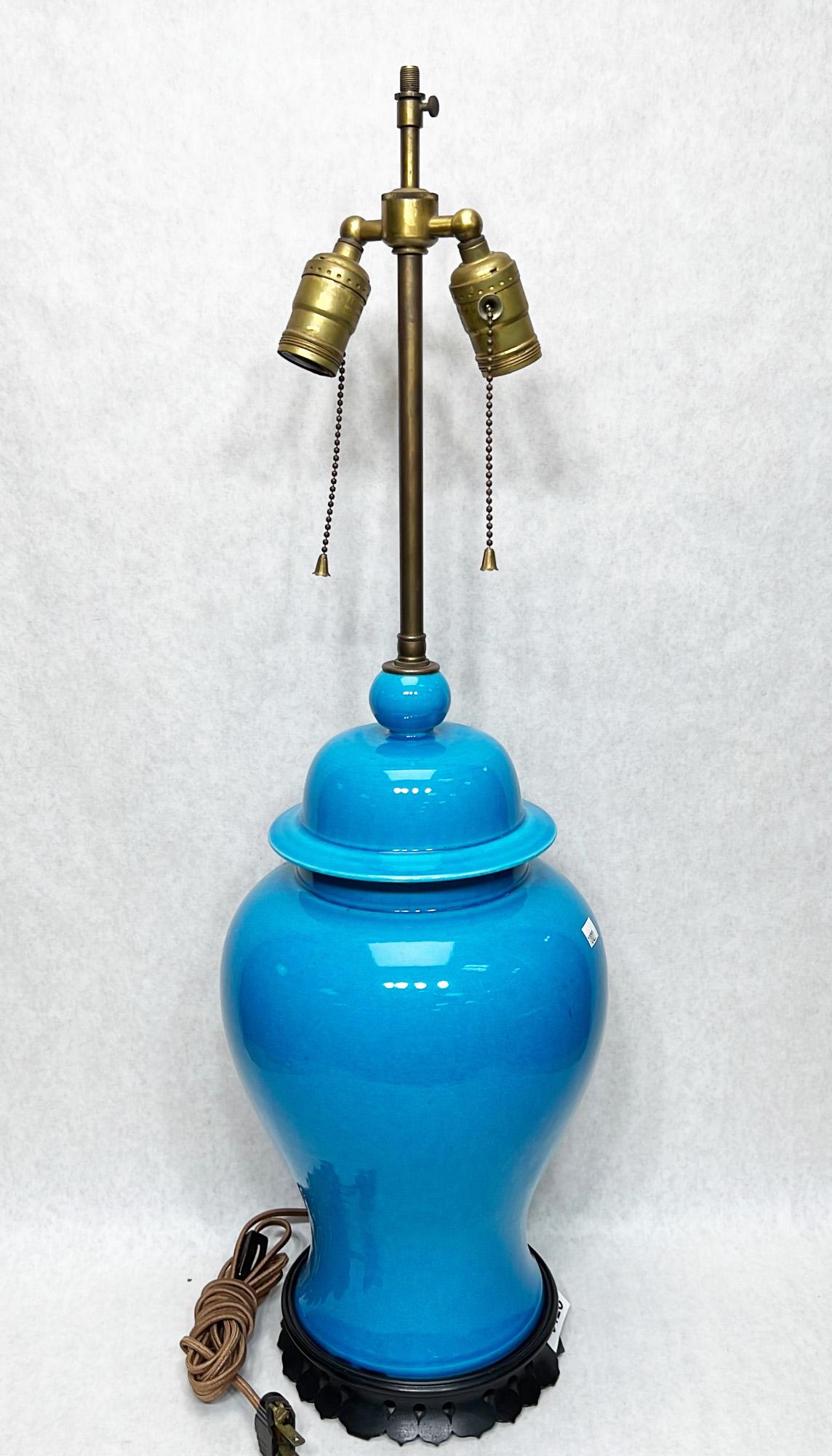 Asian porcelain ginger jar mounted as lamp (1 of 9)