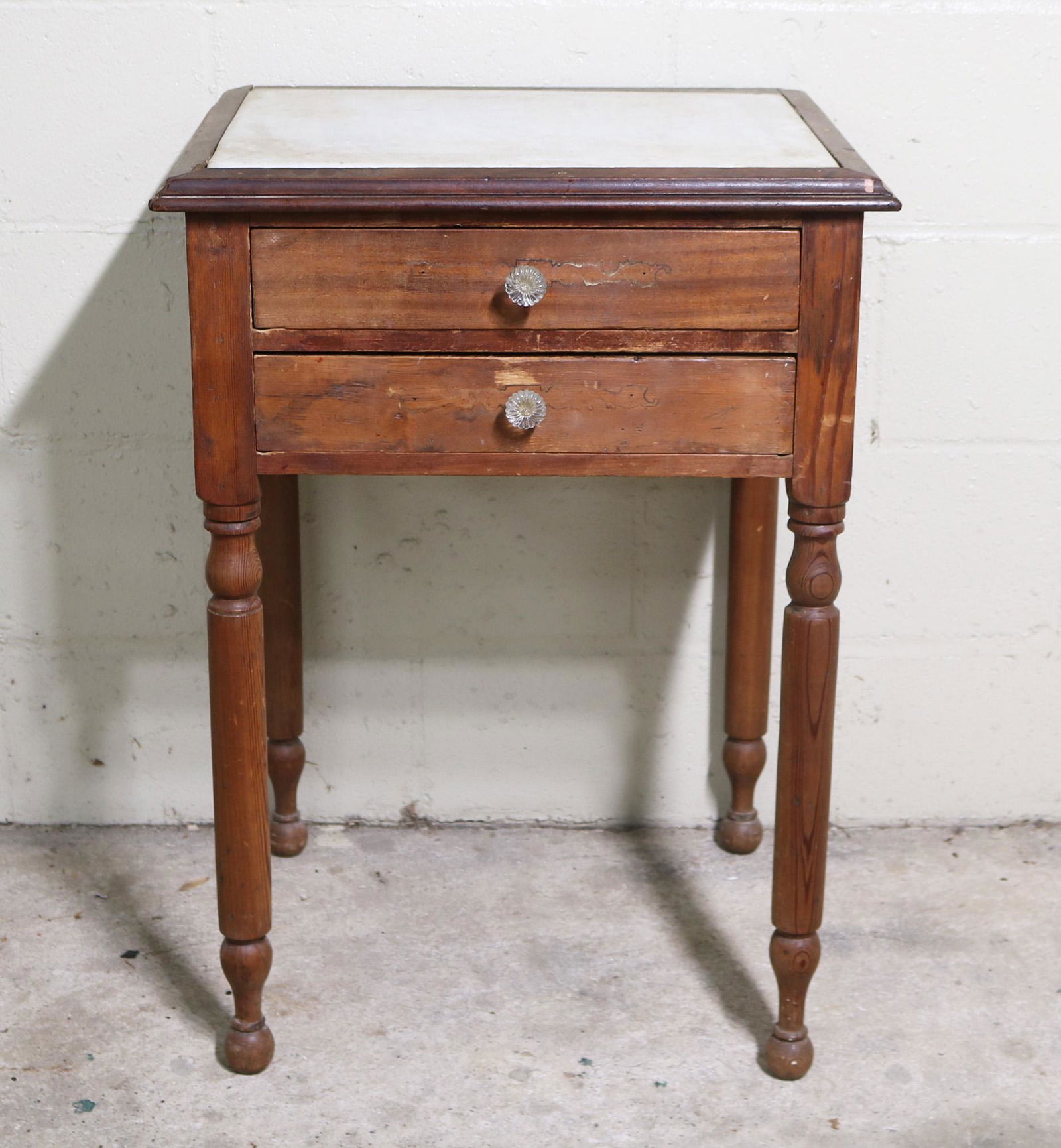 Southern Sheraton mixed woods marble-top biscuit table (1 of 7)