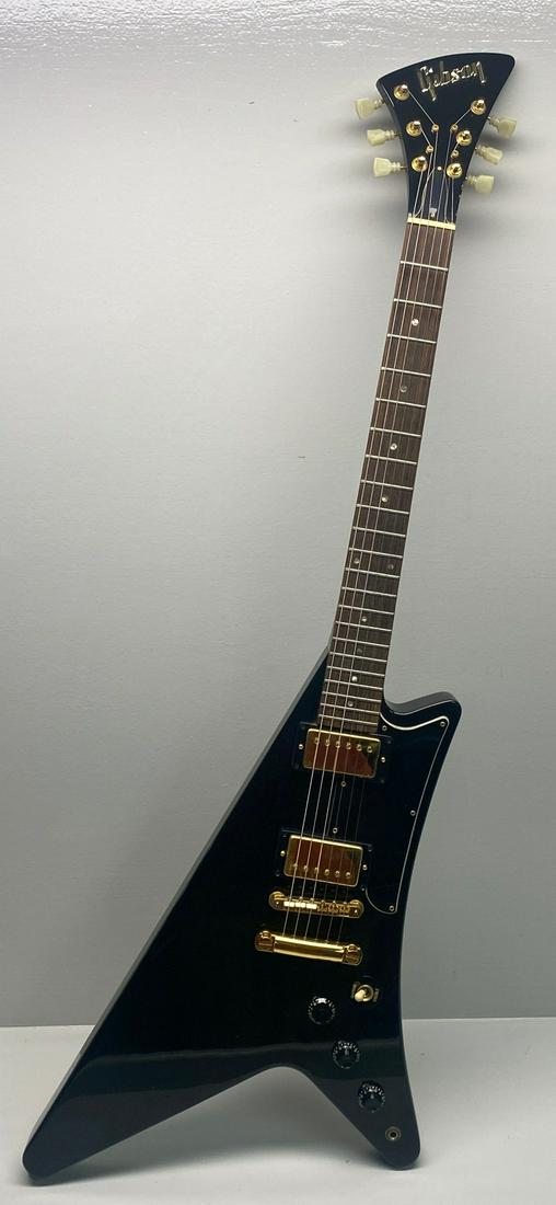 1983 Gibson Moderne Guitar Black/Gold (1 of 15)