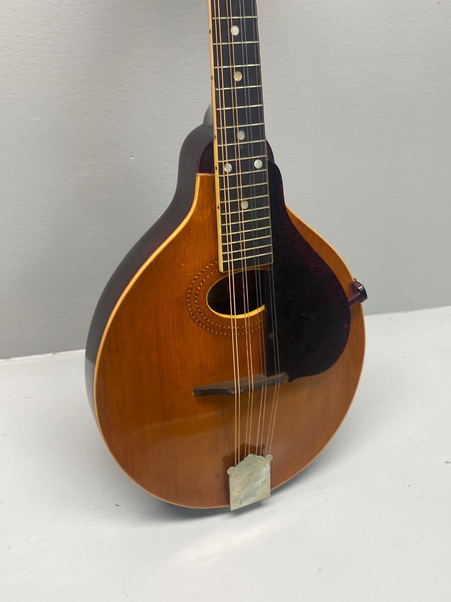 Gibson 1914 A-1 Mandolin (1 of 12)