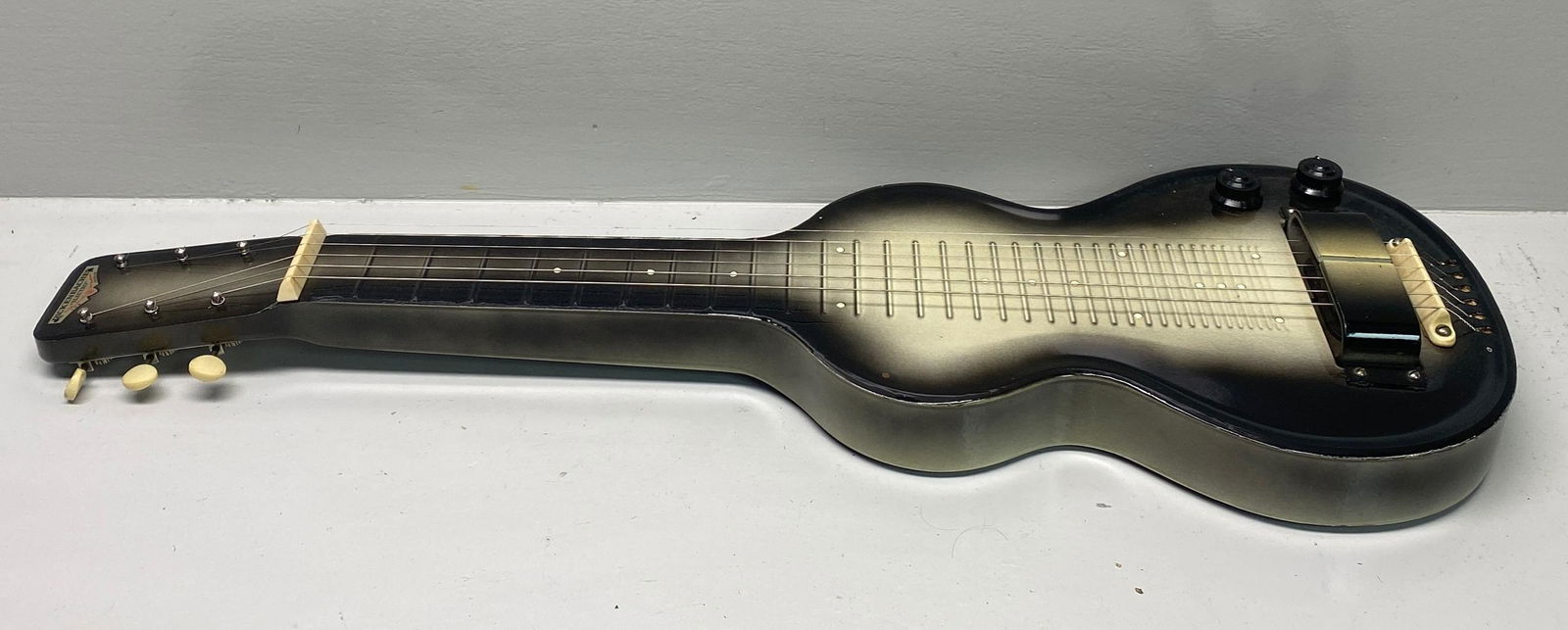 Vintage Rickenbacker Lap Steel (1 of 10)