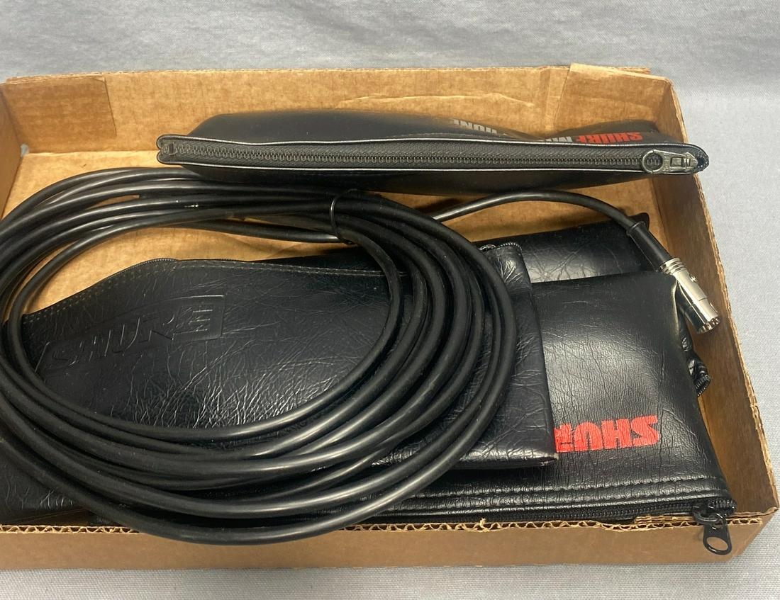 Lot Of 4 Mics And Cable (1 of 3)