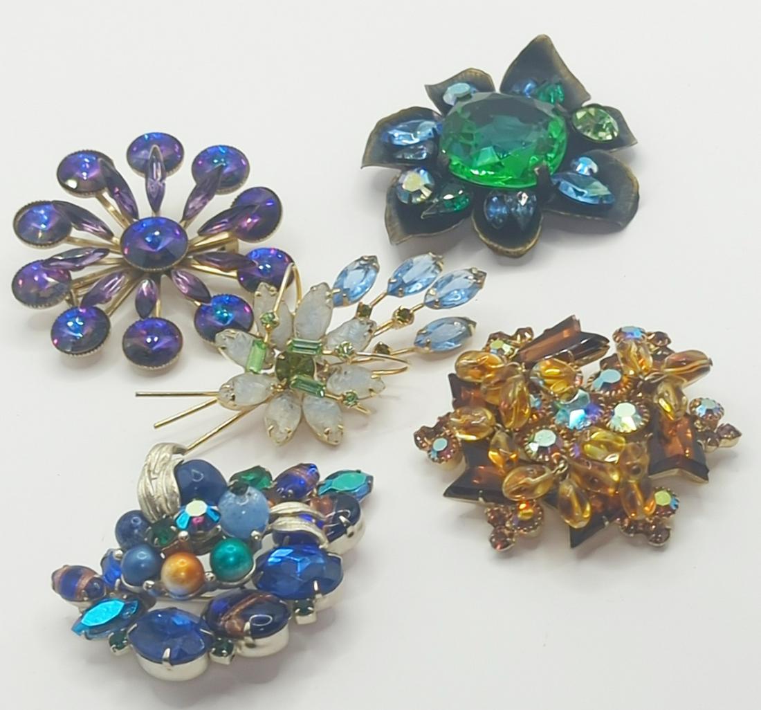 FASHION JEWELRY; Five Vintage Multi-Colored Stone Brooches (1 of 6)