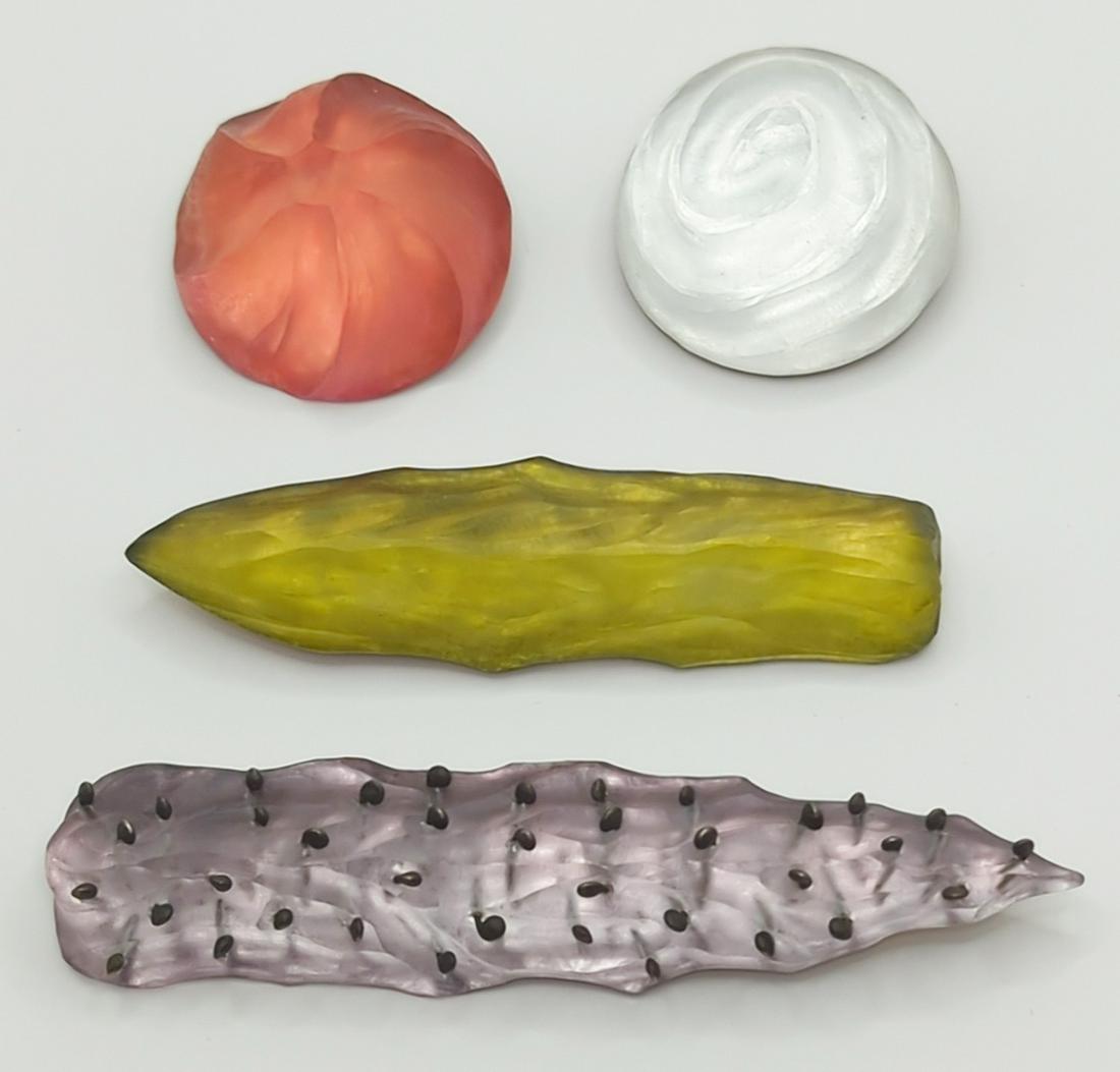 ALEXIS BITTAR; Four Handcarved Lucite Modernist Brooches: From 1 1/2" to 4", each marked. Overall good condition.