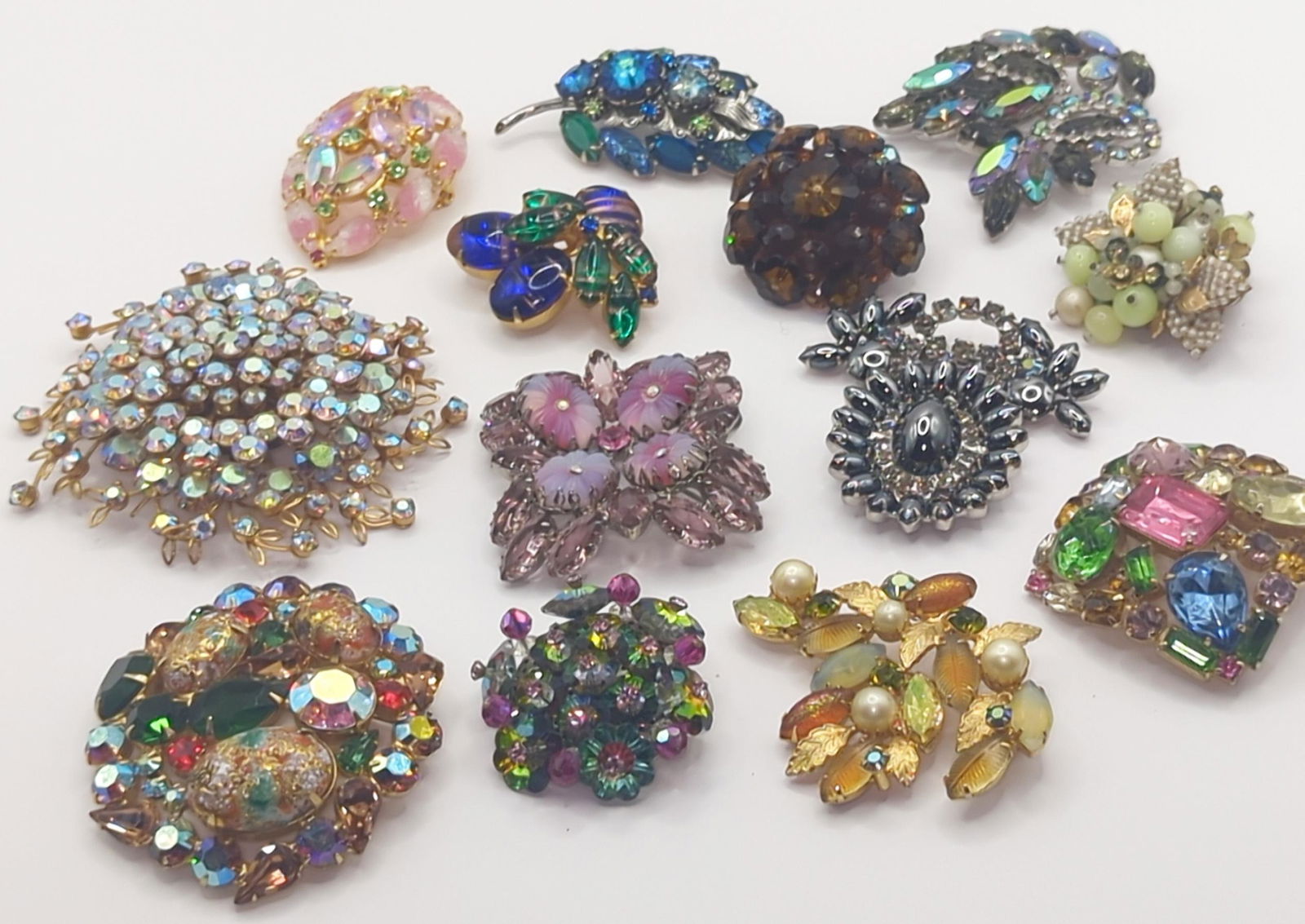 FASHION JEWELRY; Thirteen Vintage Multi-Colored Stone Brooches (1 of 10)