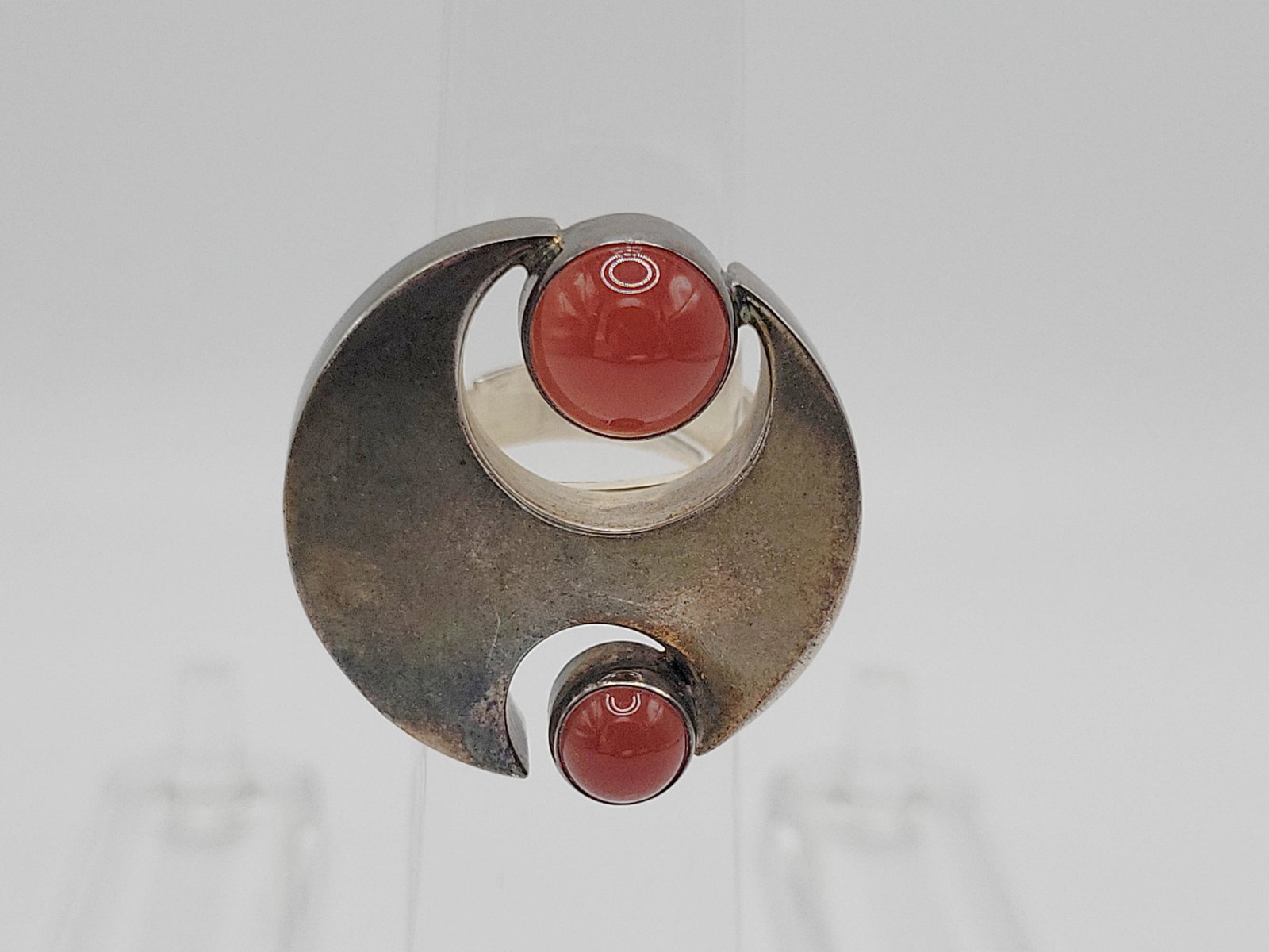 TIMO MUSTAJARVI; Modernist Sterling Silver Chalcedony Ring (1 of 6)