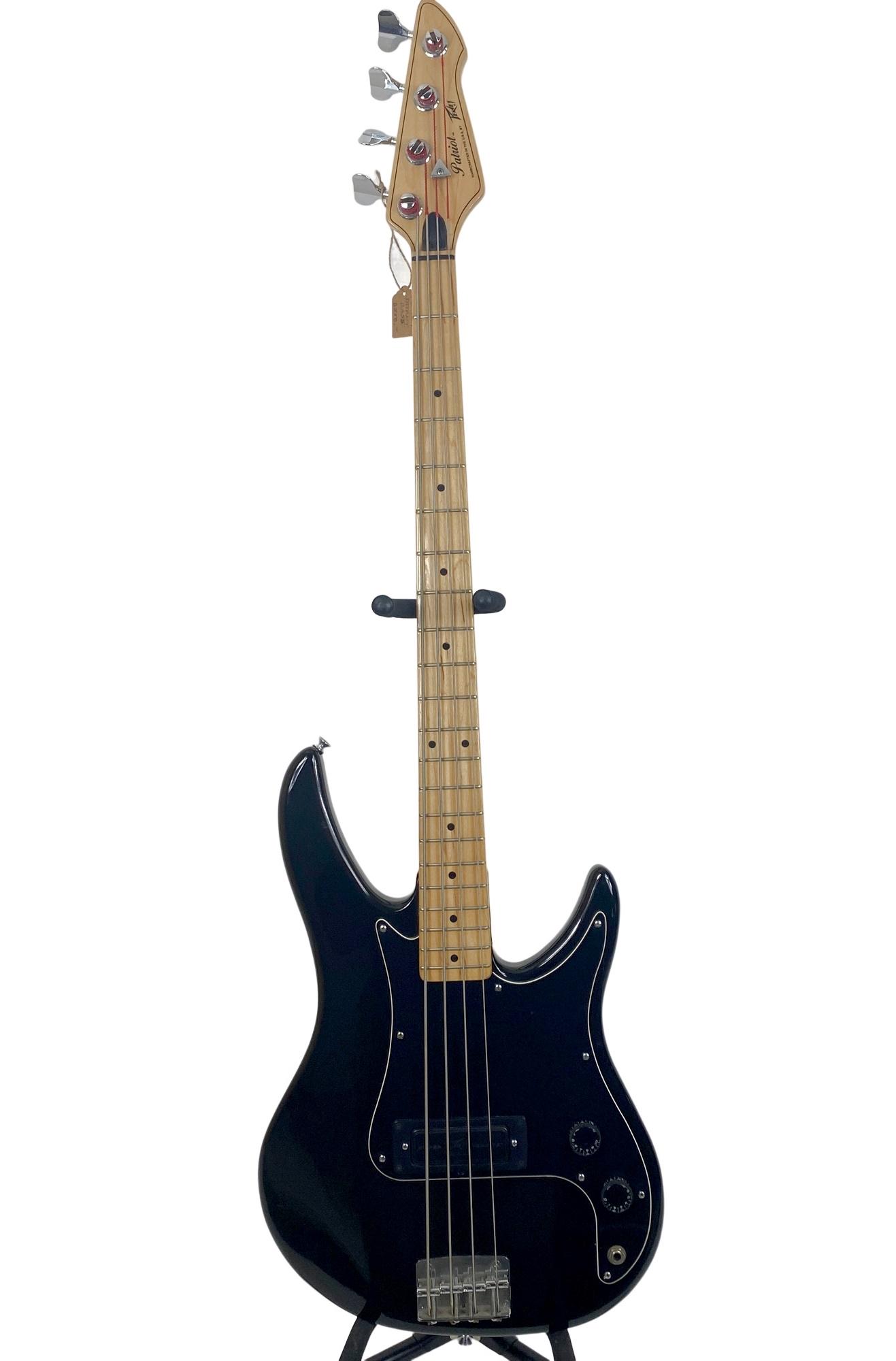 Peavey USA Patriot Bass 1980s In Black (1 of 12)
