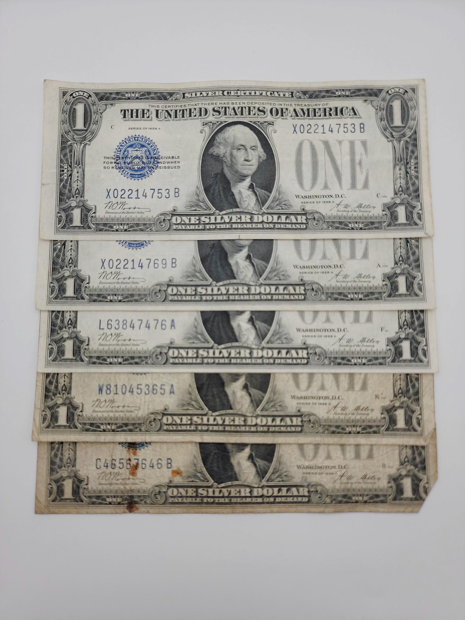 (Group of 5) Fr. 1600 and Fr. 1601 $1 1928 Silver Certificates (1 of 5)