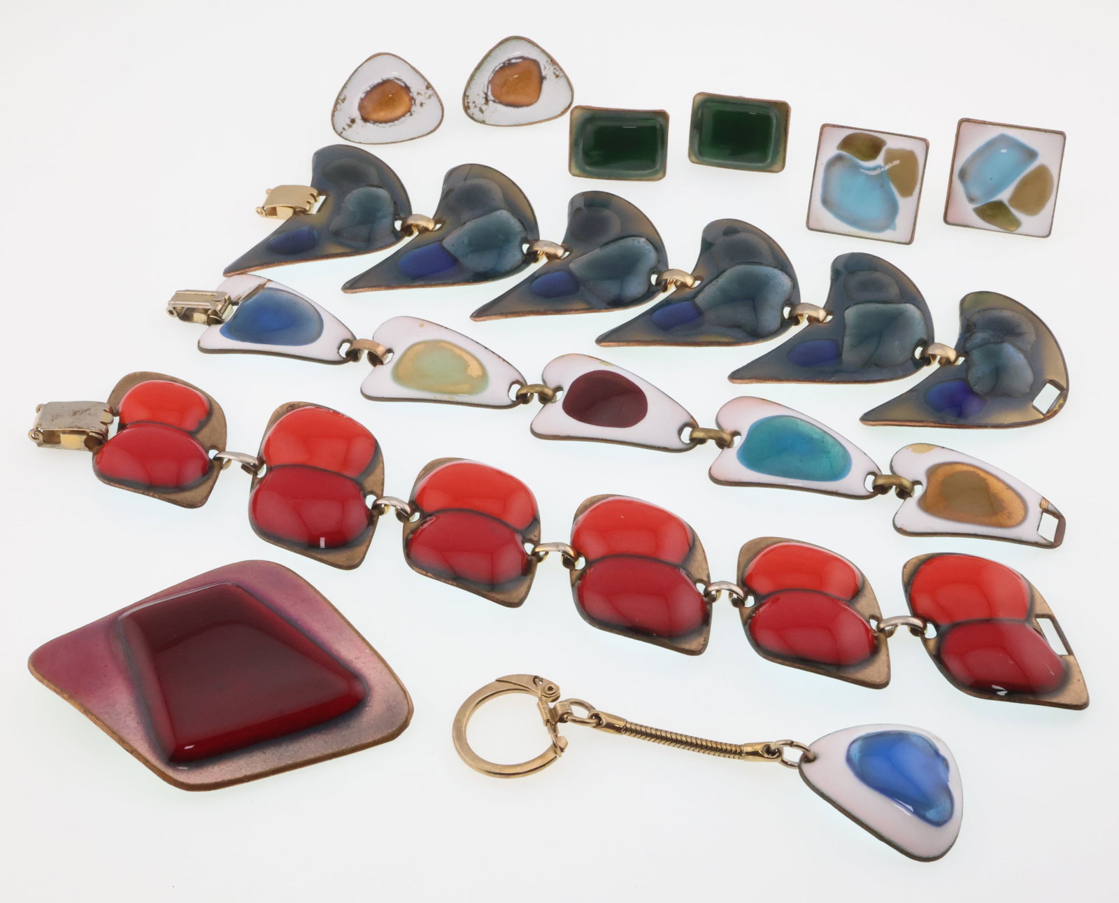 KAY DENNING; Group Of Modernist Glass Fused Enamel Jewelry: Various sizes. Minor nicks to enamel.