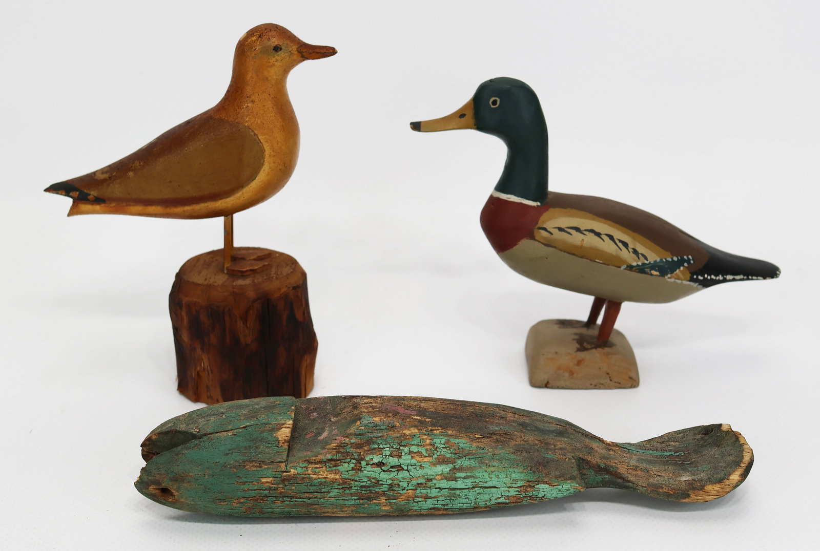 American folk art fish decoy and seagull and mallard duck carvings (1 of 6)