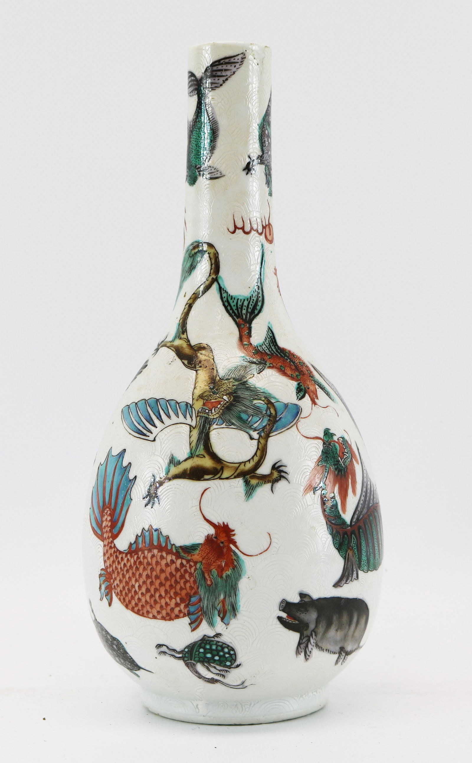 Asian porcelain vase with dragon mark (1 of 14)