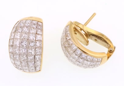 18k Gold Multi 4.00 ct Diamond Omega Back Earrings 17.1g