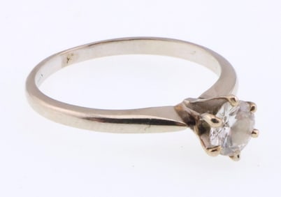 14k Gold 0.45 ct Diamond Solitaire Ring 2.1g