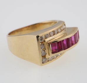 14k Gold Natural Ruby & 0.50 ct Diamond Modernist Style Ring 9.5g