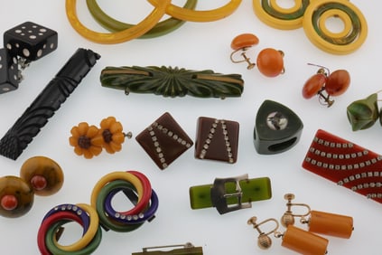Vintage Bakelite/Catalin Jewelry Lot