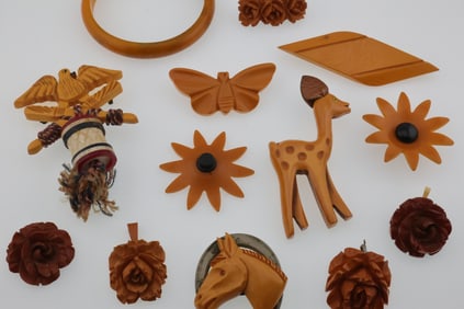 Vintage Bakelite/Catalin Jewelry Lot