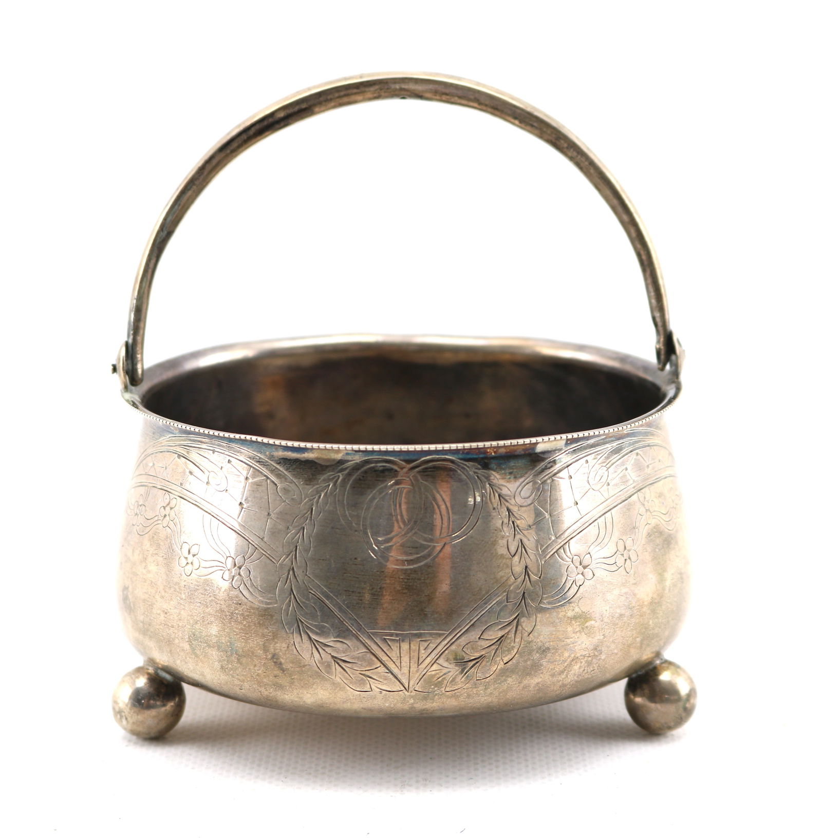 Russian Silver (.84 Standard) Sugar Basket, 5.6 troy ounces (1 of 6)