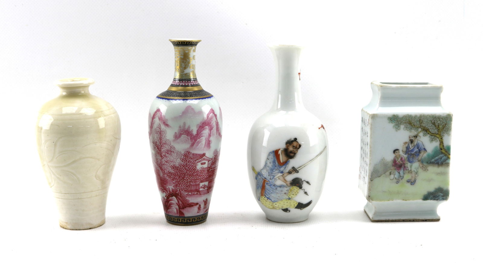 (4) Chinese Porcelain Cabinet Vases (1 of 15)
