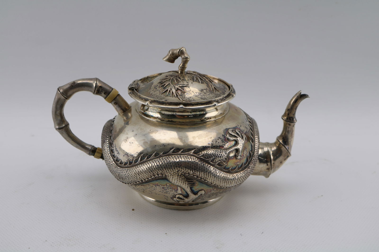 Wang Hing Chinese Export Silver Dragon Tea Set, 28.5 ozt - 9
