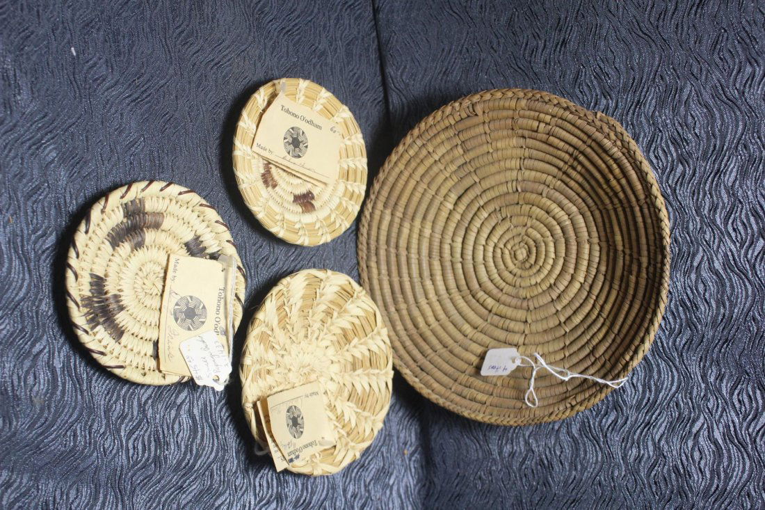 4 Native American Basket Trays (1 of 3)