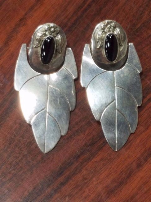 Signed Fred Davis Sterling Silver Earrings (1 of 2)