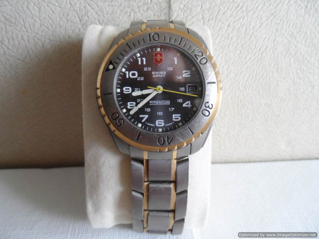 Swiss Army Watch Titanium: Swiss Army Watch Titanium