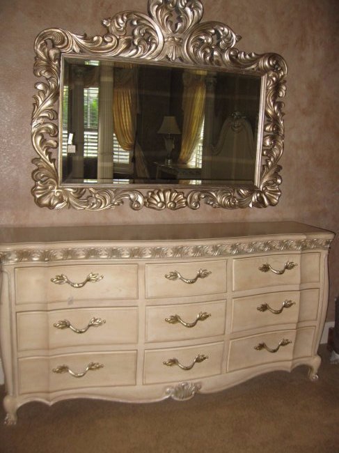 Henredon wall mirror: Approximate measurements 69.5"W x 56"L