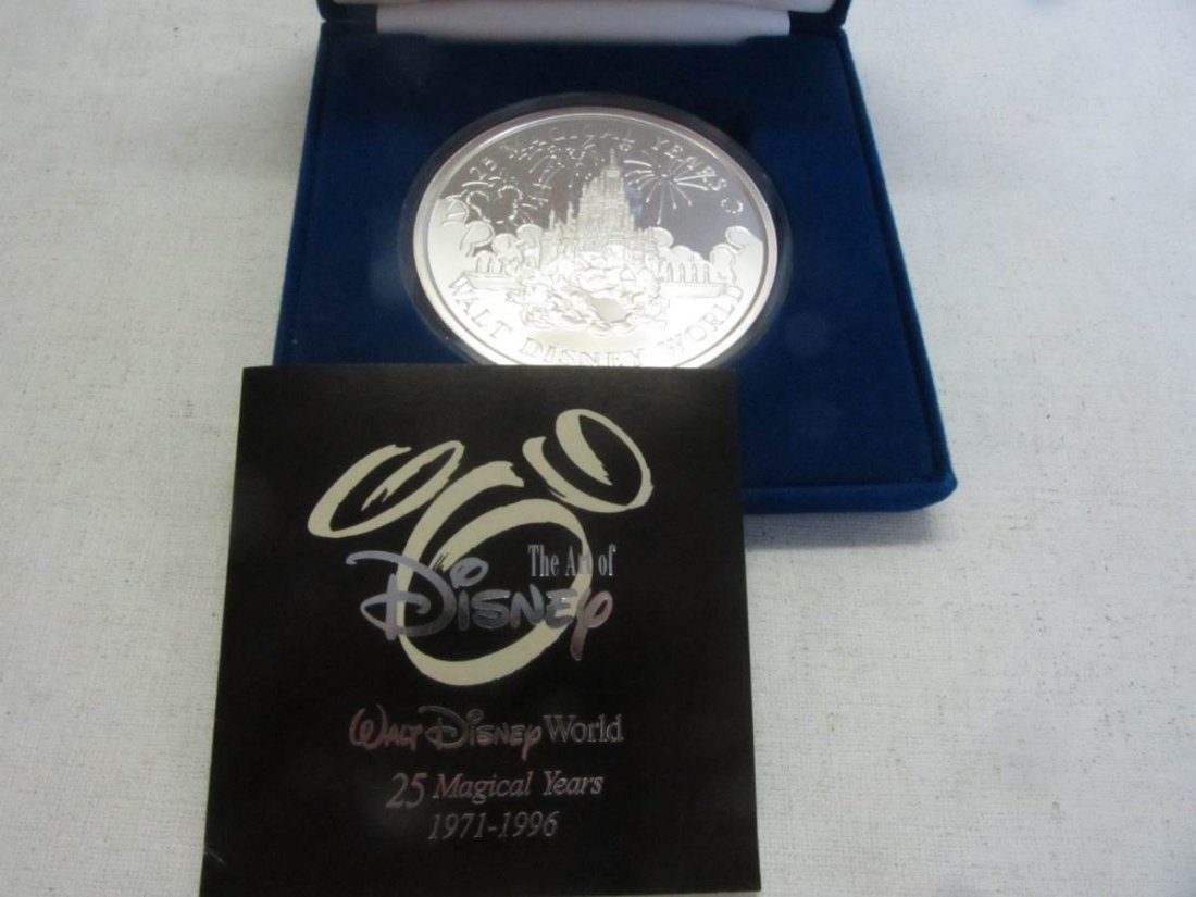 Rare 25 Magical Years 5 Troy OZ .999 Fine Silver Disney (1 of 4)