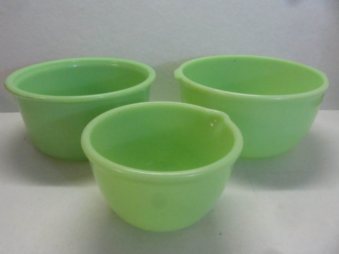 Set of 3 Jadeite Mixing Bowls one Jeannette all (1 of 2)