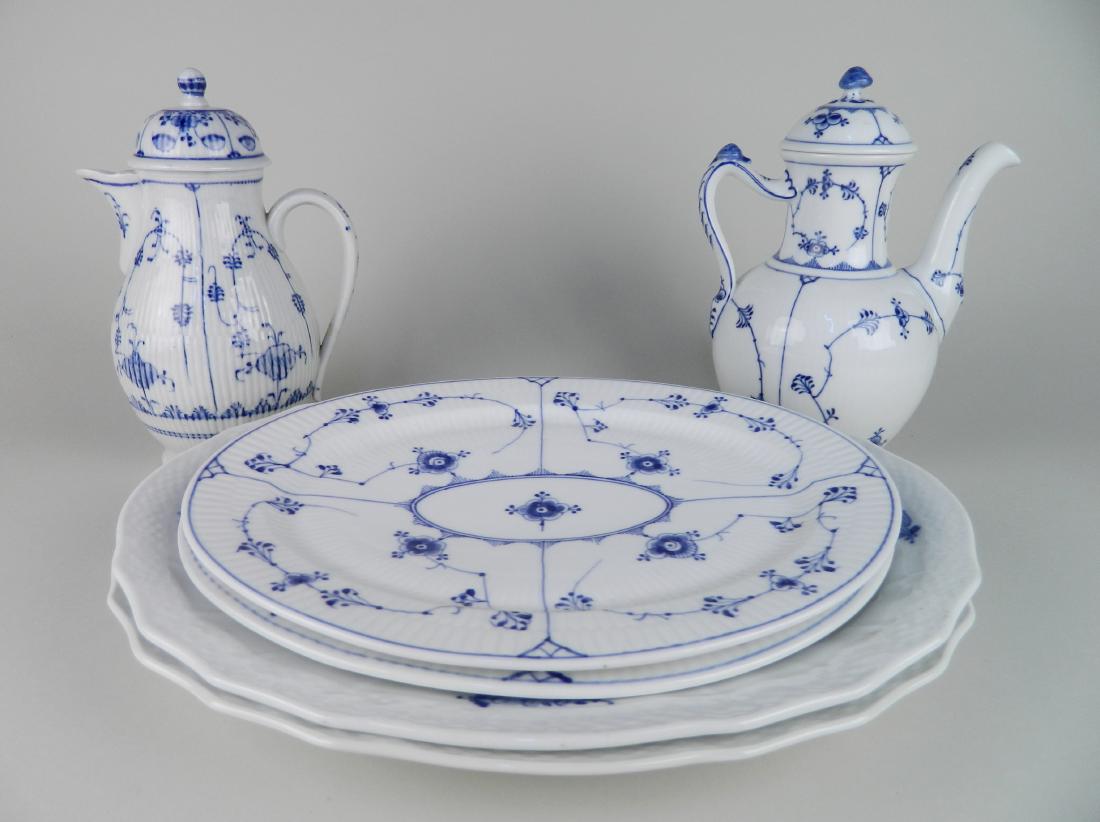 Royal Copenhagen 4 platters & coffee pot (1 of 9)