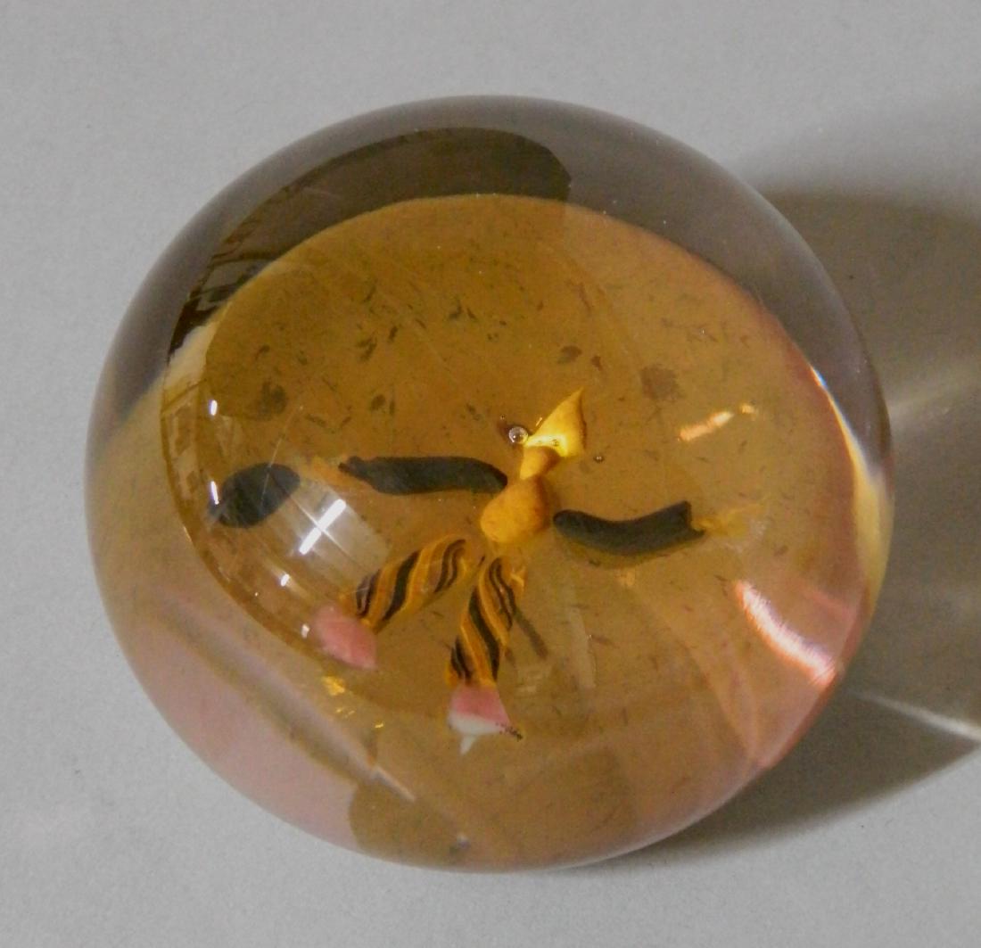 Dominick Labino glass paperweight (1 of 4)