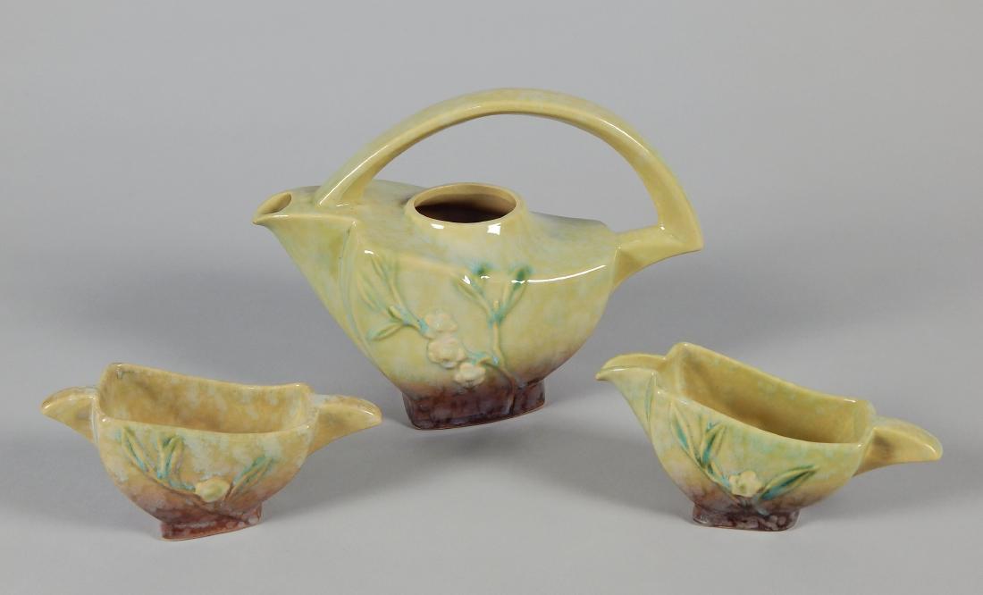 3 Piece Roseville Pottery tea set (1 of 5)