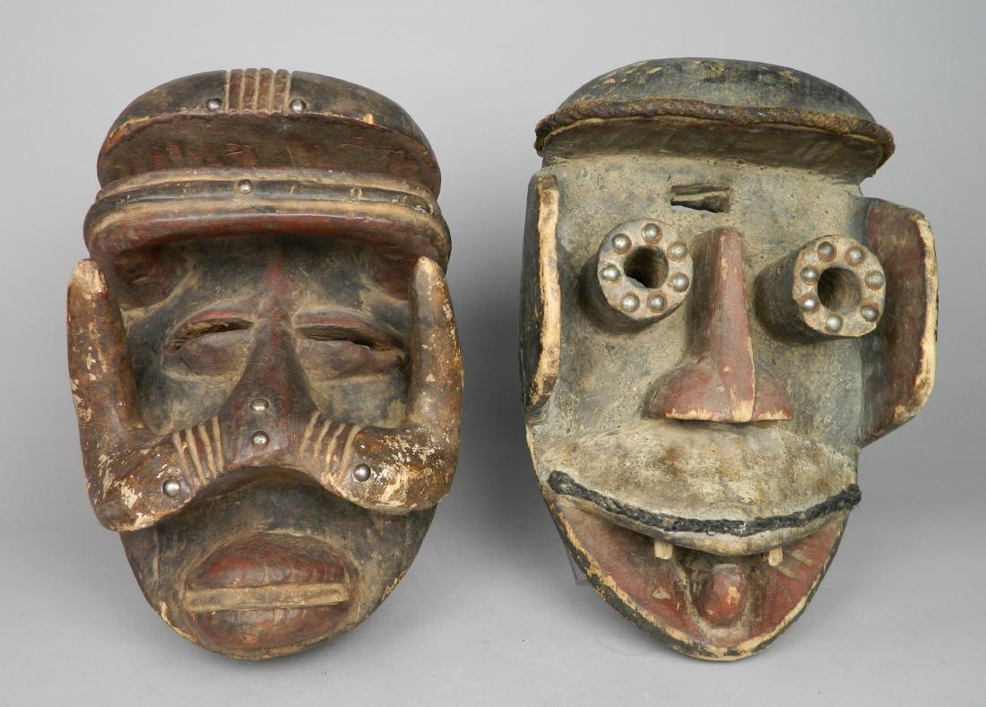2 African masks (1 of 5)